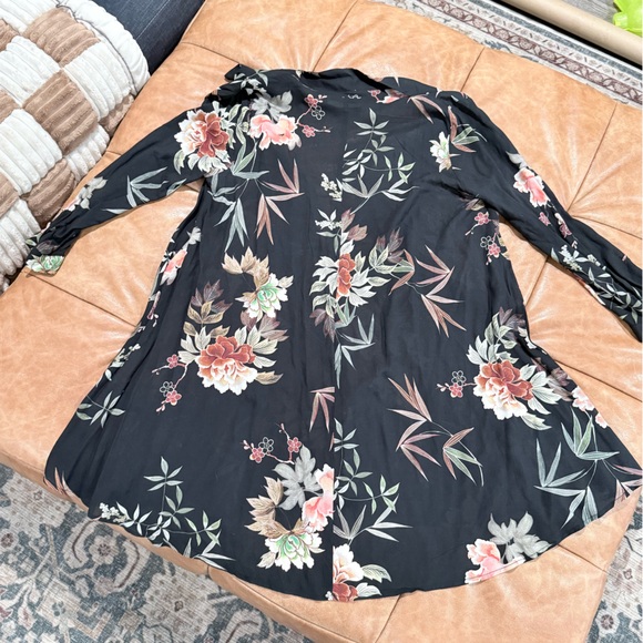 Zara Black Floral Asymmetrical Dress - Picture 2 of 2